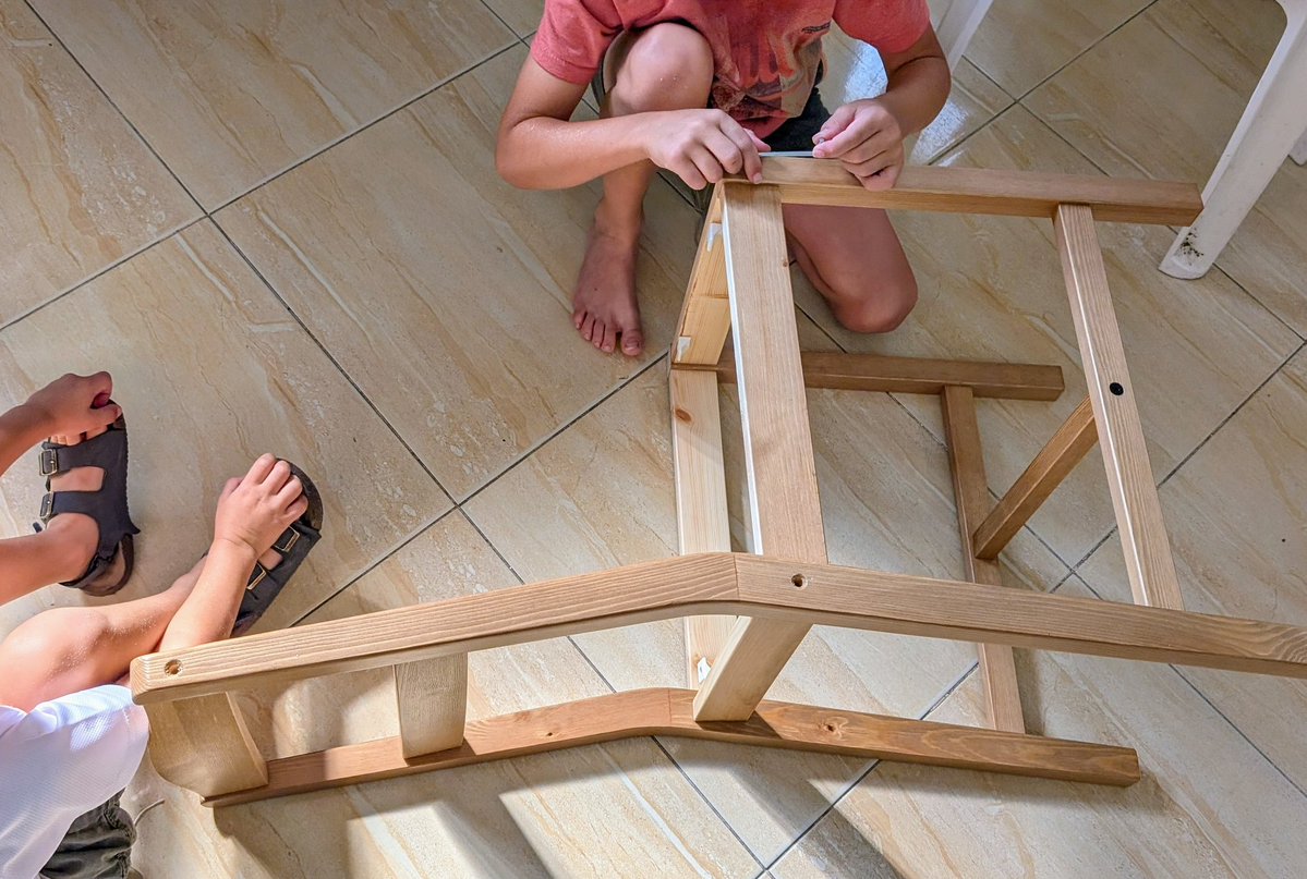User_panui's tweet image. פעילות מומלצת עם הילדים בשני שלבים:
- לתת להם לחפש באיקאה את מוצר מסובך להרכבה + בסייל + במחיר משתלם
- לתת להם להרכיב אותו