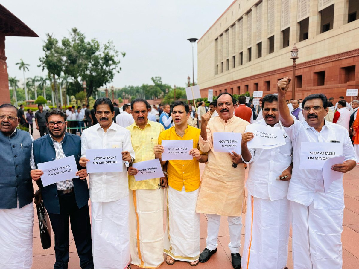 UDF MPs held a strong protest outside Parliament today against the arrest and harassment of Catholic nuns from Kerala in Chhattisgarh. They were targeted by a violent Bajrang Dal mob led by Jyoti Sharma. You'll hardly see News Anchors or Agencies covering this news.