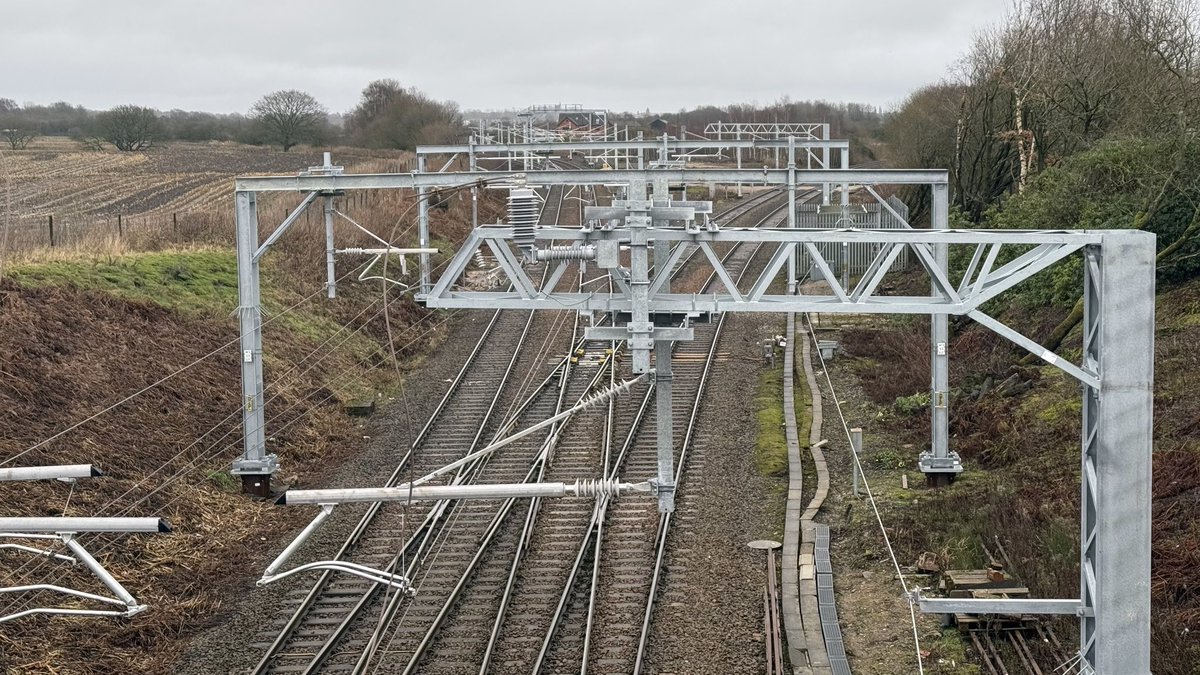 Manchester Piccadilly tweet media