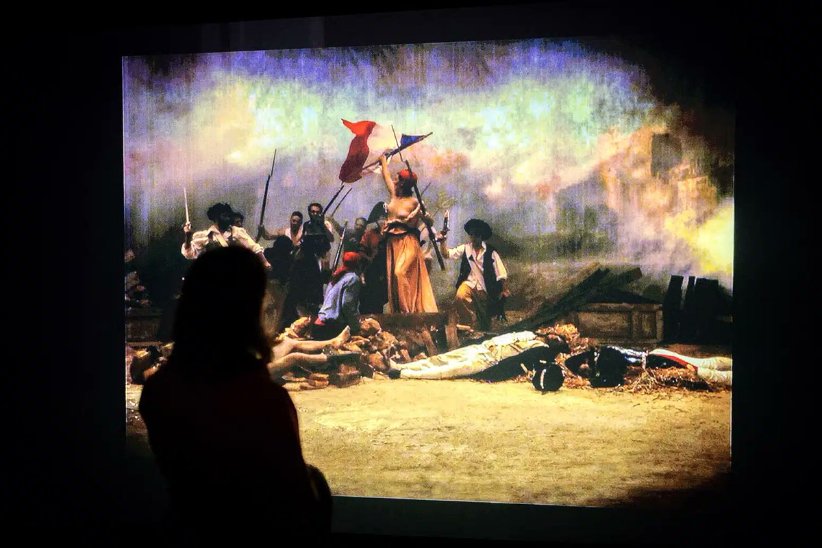turismodemalaga's tweet image. El @mucacmalaga La Coracha acoge la proyección de la obra ‘La Liberté Raisonnée’ de la artista Cristina Lucas (Jaén, 1973). 

🗓️ Desde el 11 de julio al 12 de octubre de 2025. 

ℹ️ Más información: visita.malaga.eu/es/que-ver-y-h…