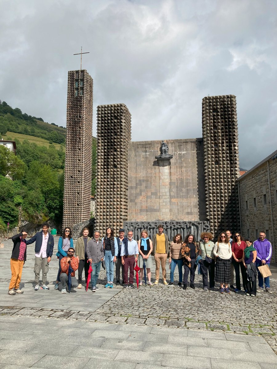 IISJOnati's tweet image. We thank everyone who participated in last week&apos;s extended workshop on &quot;Finding Nomos: Revisiting Legal Anthropology’s Critical Empirical Grounds. A Workshop on How Law Matters&quot;. We hope that you enjoyed both the academic and the socio-cultural! #iisj #iisl #oñati