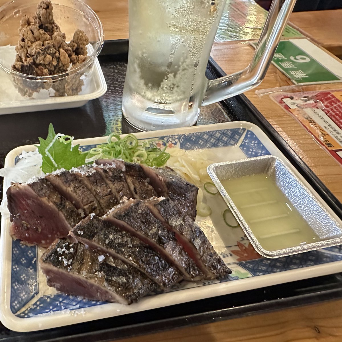 Iristquarter's tweet image. くそ真面目な話はさておき、高知に来たんだからねえ！
ｱｧｵｲﾁｲﾈｴ！