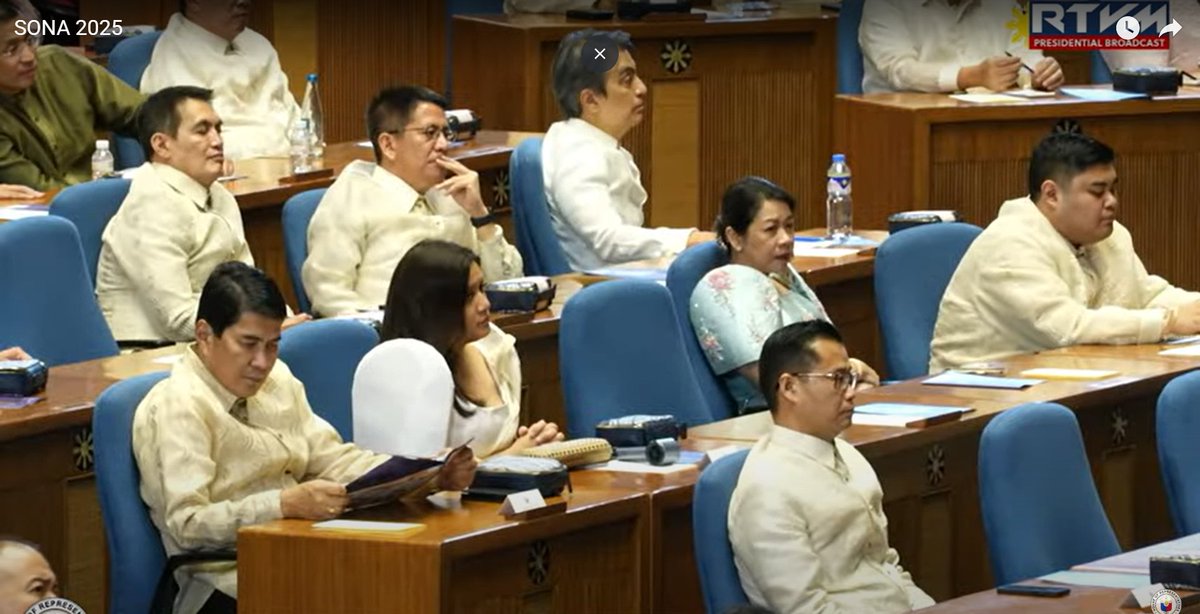 iam ian ๐ต๐ญ (@ianislander3) on Twitter photo Marcos: Di palalagpasin ang nangyayari sa Siquijor
:Expired permits, sirang generator, palpak na serbisyo
RTVM proceeds to show Sen. Villar... WHO IS THE CAMERAMAN
<a href="/DeusXMachina14/">DeusXMachina</a> <a href="/QuingAndre/">Ronan Quing</a> Marcos: Di palalagpasin ang nangyayari sa Siquijor
:Expired permits, sirang generator, palpak na serbisyo
RTVM proceeds to show Sen. Villar... WHO IS THE CAMERAMAN
<a href="/DeusXMachina14/">DeusXMachina</a> <a href="/QuingAndre/">Ronan Quing</a>