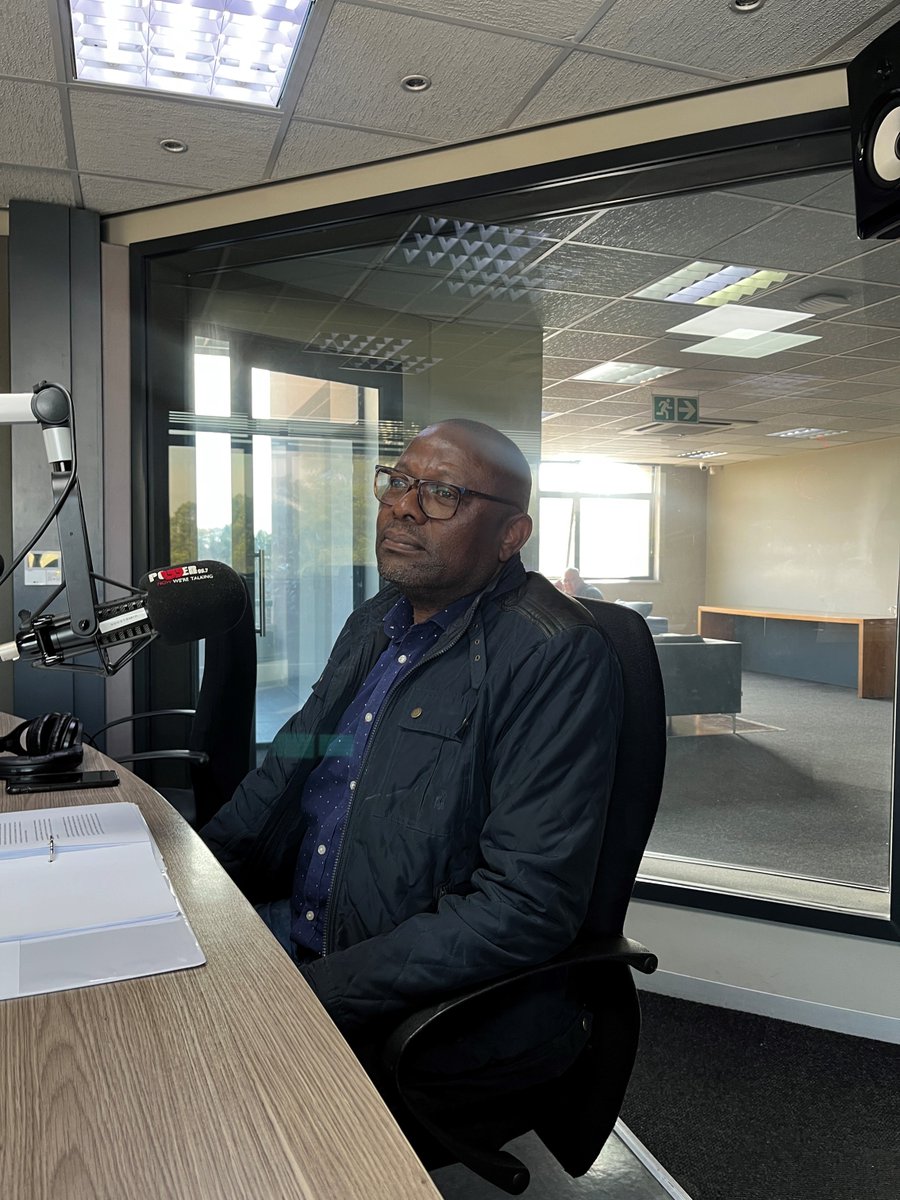 [ON AIR] Spotlight on Police Corruption: Whistleblower Left Unprotected — Lt-Col Mpho Kwinika Forced Out After Exposing R45 Million Graft Scandal.

<a href="/MbuyiseniNdlozi/">Mbuyiseni Ndlozi</a> is in conversation with , Former South African Police Union president, Lt-Col Mpho Kwinika.

#POWERTalk