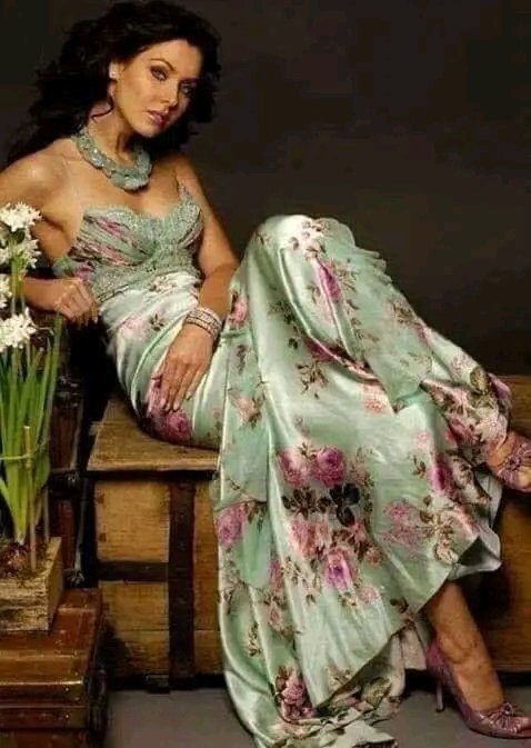 KurdoErgan's tweet image. Glamour