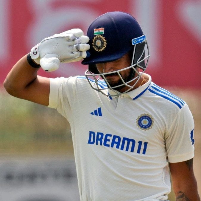 Champ_VK18's tweet image. Badly Want these 2 to play a big knock in the next test