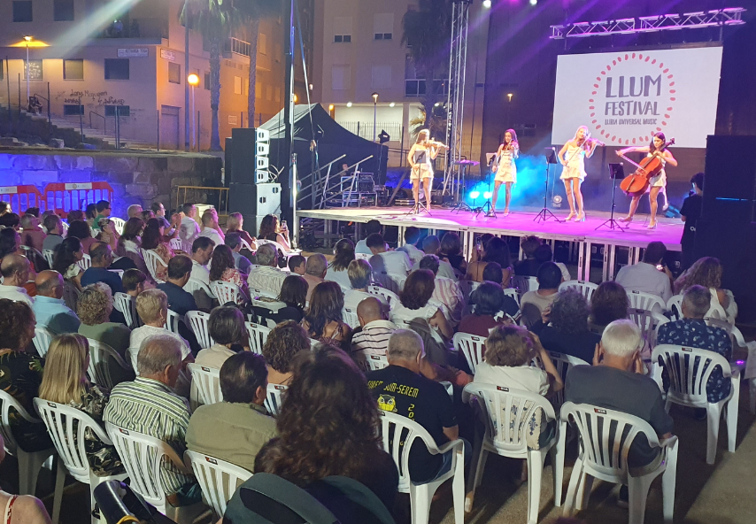 Ajuntament de Llíria (@aytolliria) on Twitter photo Les Termes Romanes de Mura van acollir, este passat cap de setmana, el programa de concerts del LLUM Fest 2025 organitzat per <a href="/VisitLLIRIA/">Visit Llíria</a>. El Quartet de Corda València i Bluesberry Band van oferir dos actuacions plenes d'energia, en este extraordinari marc històric de Llíria. Les Termes Romanes de Mura van acollir, este passat cap de setmana, el programa de concerts del LLUM Fest 2025 organitzat per <a href="/VisitLLIRIA/">Visit Llíria</a>. El Quartet de Corda València i Bluesberry Band van oferir dos actuacions plenes d'energia, en este extraordinari marc històric de Llíria.