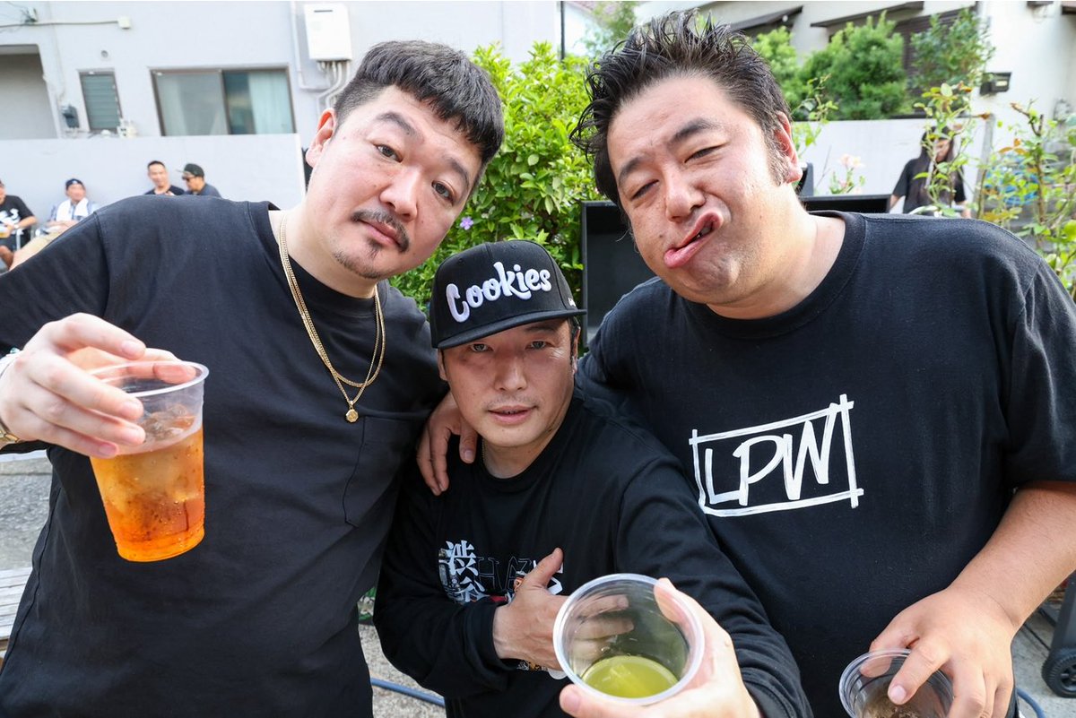 ttdubtt's tweet photo. 。。DJ CAN forever 。。

残念で残念でならねーよ、、、、。。
肩組んで一緒に浴びるほど飲んだなぁ、、泣いたなぁ、笑ったなぁ、、。
何よりチームワークや音を学びました。。
縁の下の力持ちとは CANの事だ。
良く頑張ったね、悔しいね、涙。。
本当に有難う本当に遊んでくれて有難う。 https://t.co/5BaPGAi4tv