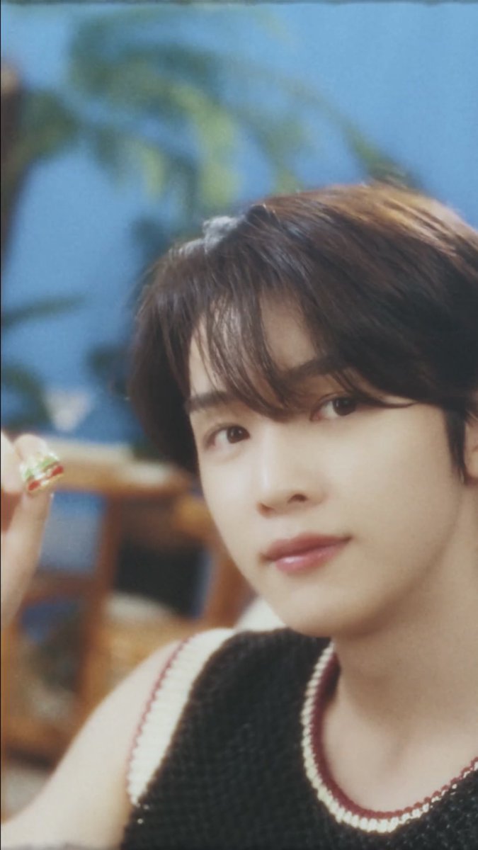 clean_sungsho's tweet image. 🍍🍔