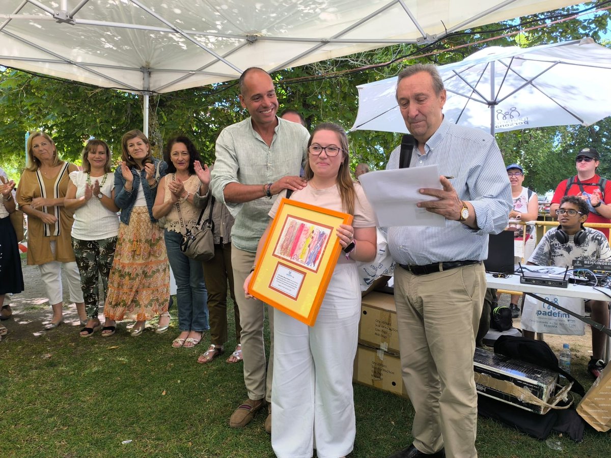 🥘El pasado 24 de julio, la Pradera del Hospital de La Granja de San Ildefonso acogió la 45ª edición de la Paella de Apadefim,  una cita ya emblemática para la Asociación de Segovia. La jornada  volvió a reunir a personas usuarias, familias...
🌐bit.ly/458Y0fo