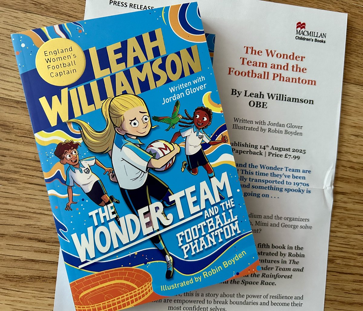 BookSuperhero2's tweet image. Apt that this arrived on the day the #Lionessess retained the #womenseuros2025! Written by Leah Williamson and @JordanGloven, illustrated by #robinboyden ⚽️ A good choice if you want football stories starring girls.