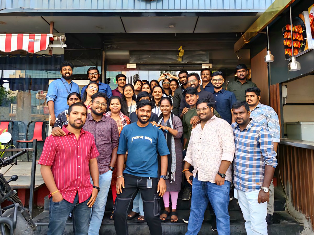 TPFSoftware's tweet image. TSI’s team lunches united diverse teams from #AirLingus, #Citibank, #AirNZ, Products, #AMEX, #HR, #Admin, and #Finance for memorable moments of connection and collaboration. #TSI #TPFSoftware #TeamLunches #MoveForwardTogether