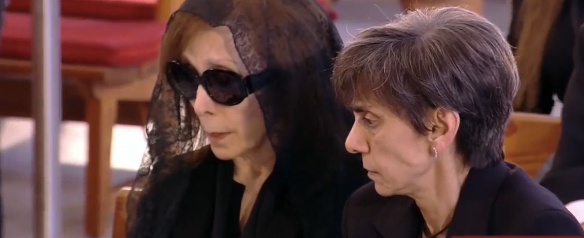 قلوبنا اليك ترحل اليوم ❤️
#فيروز