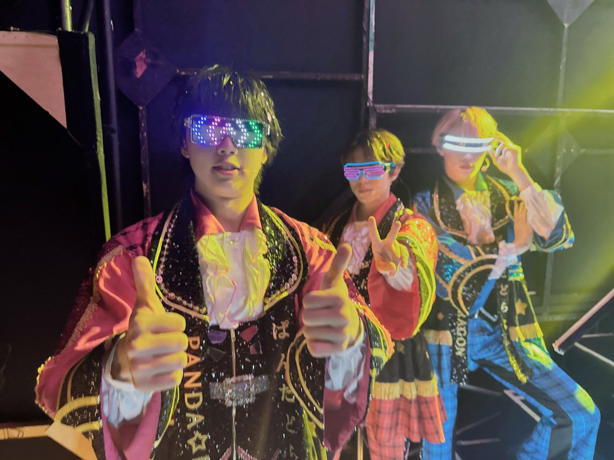 info__paragon's tweet image. 🕶️🕶️🕶️
🐯たいが(@taiga_paragon)
💖なぎ(@nagi_paragon)
👀ぱっち(@patch_paragon)
#パンダドラゴン
#パラゴンカメラ部
#パラゴンなつまちゅり