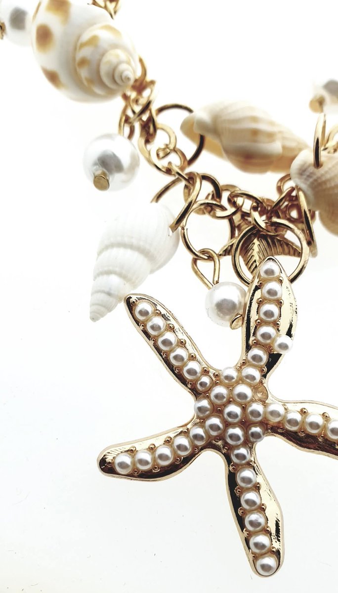 #ibiza #ocean #beach 
#vakantiegevoel #schelp 

Ketting &amp; Armband.  € 9.95