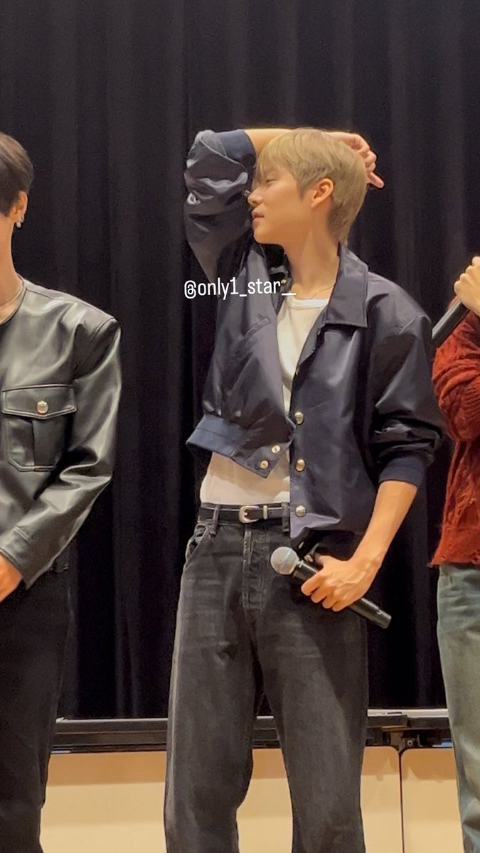 wootheantic's tweet image. whatever he’s doing and all those researched poses