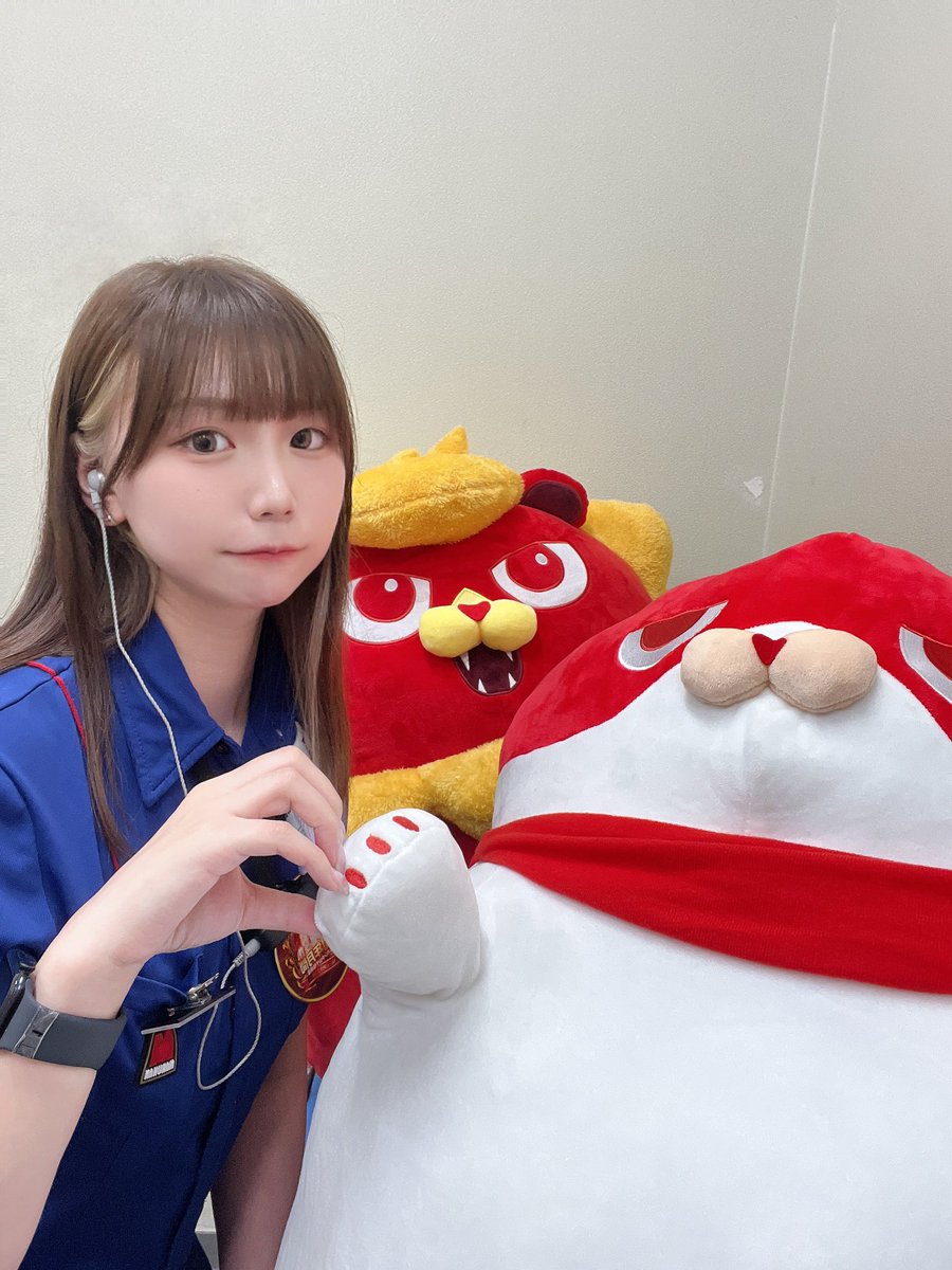 こんばんは🐻‍❄ 今日は遅番だに〜 えりまるもちかごんもいないから 1