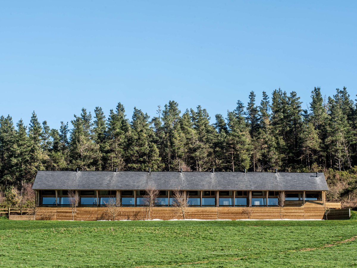 retokommerling's tweet image. LA ARQUITECTURA ECHA RAICES EN GALICIA.
El Premio de Arquitectura en Madera Cesuga - Pino de Galicia 2025 ya está en marcha.
En el siguiente enlace tienes toda la info:
cesuga.com/premio-pino-de…