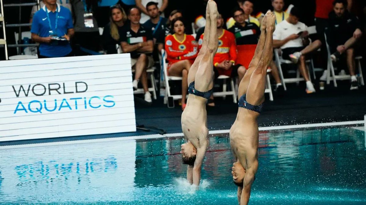 OlimpismoMex's tweet image. Medalla de plata! 🥈🇲🇽

Osmar Olvera y Juan Celaya vuelven a mostrarse como una de las mejores duplas en el mundo, al subirse al podio en los 3m sincronizados. Consiguieron la segunda posición con 449.28.

SÉPTIMA medalla mundial para Osmar, quien va 3 de 3 en este Campeonato.