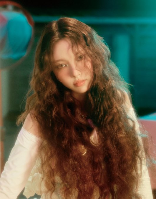 chaeizm's tweet image. they look so good