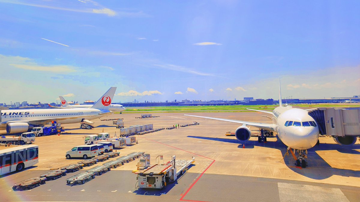 SJ7xN72's tweet photo. 熊本旅行します！
移動用バスナンバーが777だったので私と彼は常に一緒です⚡ https://t.co/nbJTBXOil2