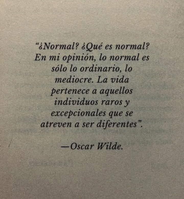 Space_Fabian's tweet image. El valor de ser diferente.