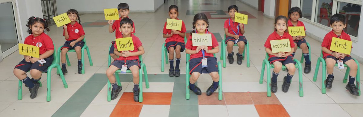 7iworldschool_g's tweet image. Life@ 7i World School Harishankarpuram 
Learning Ordinal Numbers 
Students of K2 to identify and show  positions  first to tenth .

#7iWorldSchool
#OrdinalNumbers
#LearningWithFun
#MathIsFun
#NumberSense
#7iLearning
#7iMathActivity
#7iSmartLearners
#7iInnovativeLearning