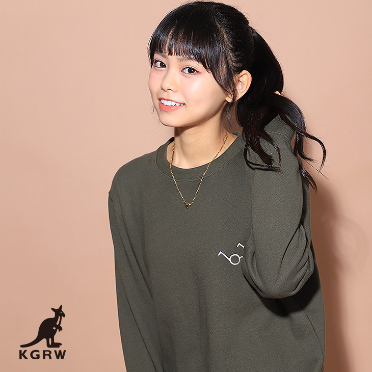 KANGOLREWARD's tweet image. #松藤百香 さんとのコラボアイテム
大好評予約受付中👨🎓
📒半袖Tシャツ、
📒トレーナー、
📒トートバッグをご用意
【🔗】
kangolreward.jp/SHOP/202372/24…
#KANGOL #KANGOLREWARD #KGRW #カンゴール
@moremocha__