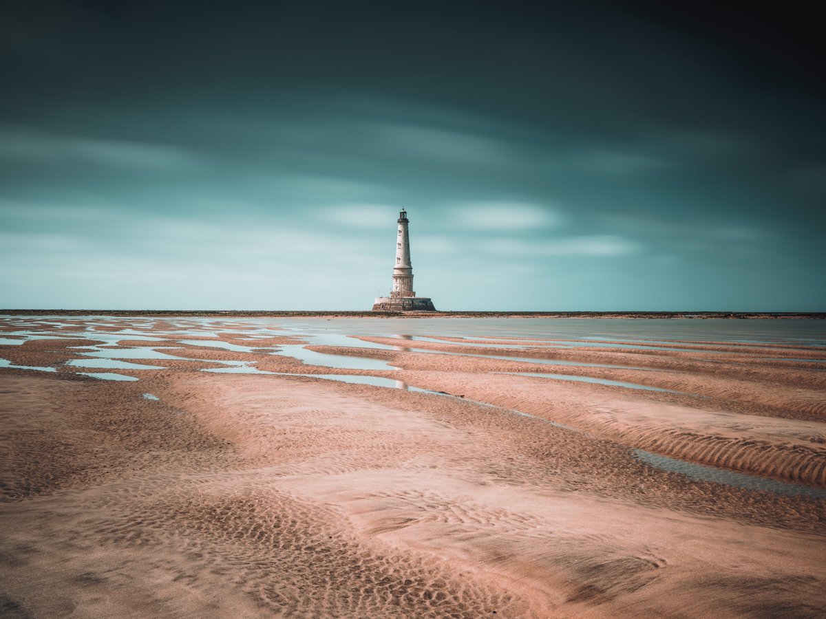 pmichellon's tweet image. Phare de Cordouan, France. Fujifilm GFX100S II + GF32-64mm f/4 R LM WR @ f/14, ISO 80 and 30 seconds. Lee Filters Big Stopper / Polarizer / ND 0.6 #fujifilm #lighthouse #cordouan @fujifilmfrance @LEEFilters