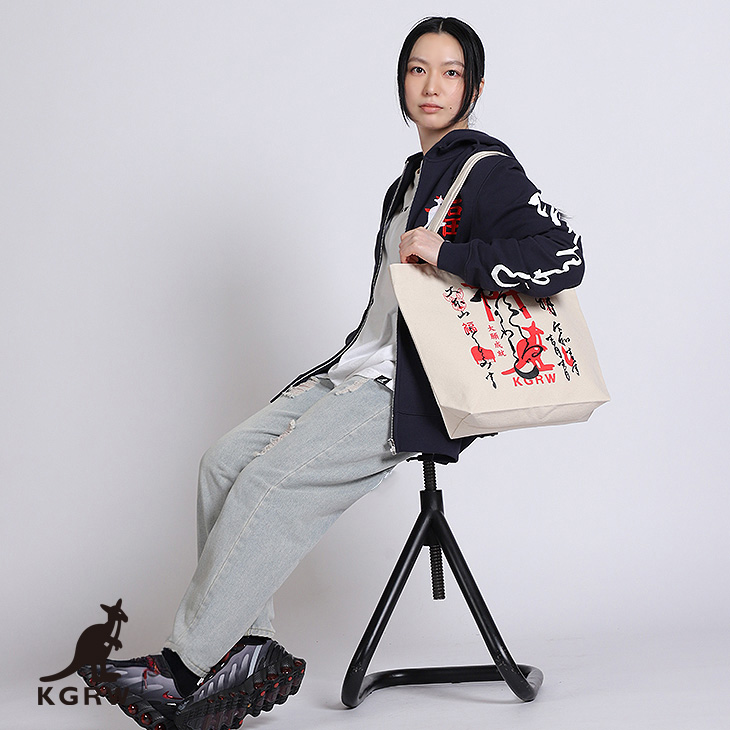 KANGOLREWARD's tweet image. #ふくしひとみ さんとのコラボアイテム
大好評予約受付中
/
男女兼用アイテムです⛩
\
【🔗】
kangolreward.jp/SHOP/196711/24…
#KANGOL #KANGOLREWARD #KGRW #カンゴール #ふくしひとみ
@vonchiri