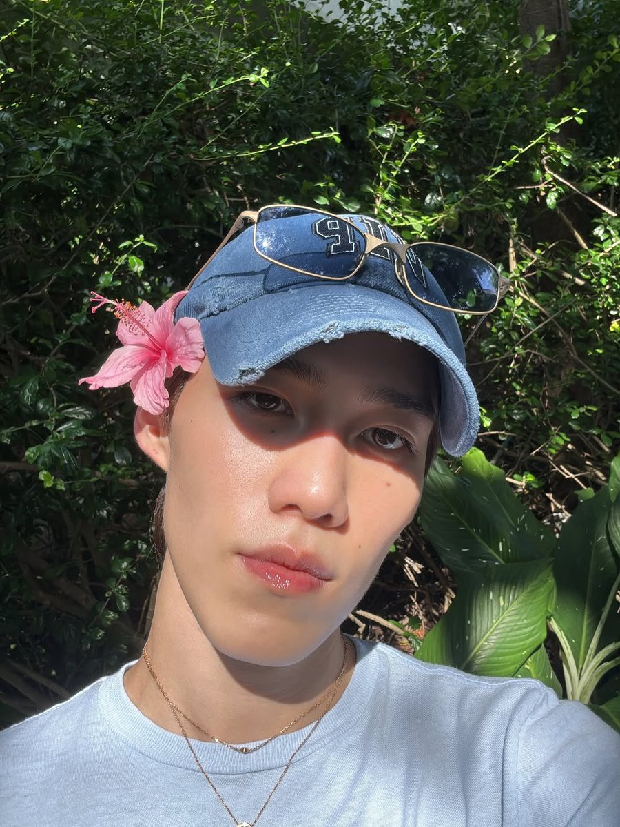 kkhunlu's tweet image. ชบาแก้ว