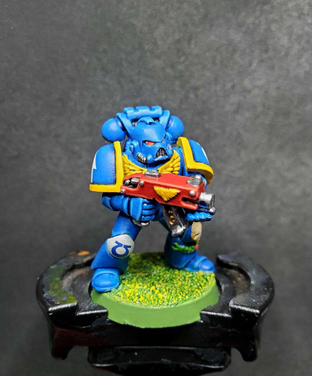 PaintMiniature's tweet image. Oldhammer Ultramarine [by Kevdes93]
  
 #gamesworkshop #paintingminis