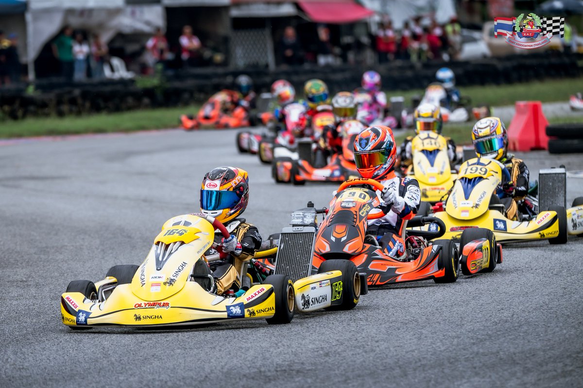 monomax_me's tweet image. 🏁 รวมภาพบรรยากาศและผลการแข่งขัน "Kart Association of Thailand" | ROUND 1&2 🏆
👏 ขอแสดงความยินดีกับทุกท่าน
📅 วันที่ 27 กรกฎาคม 2568
📍 สนามพีระ คาร์ท เซอร์กิต จ.ชลบุรี
สามารถรับชมภาพบรรยากาศสุดมันส์แบบเต็มๆ ได้ที่นี่เลย 🔗 facebook.com/monomax.me/pos…
#kartchampionshipofthailand…
