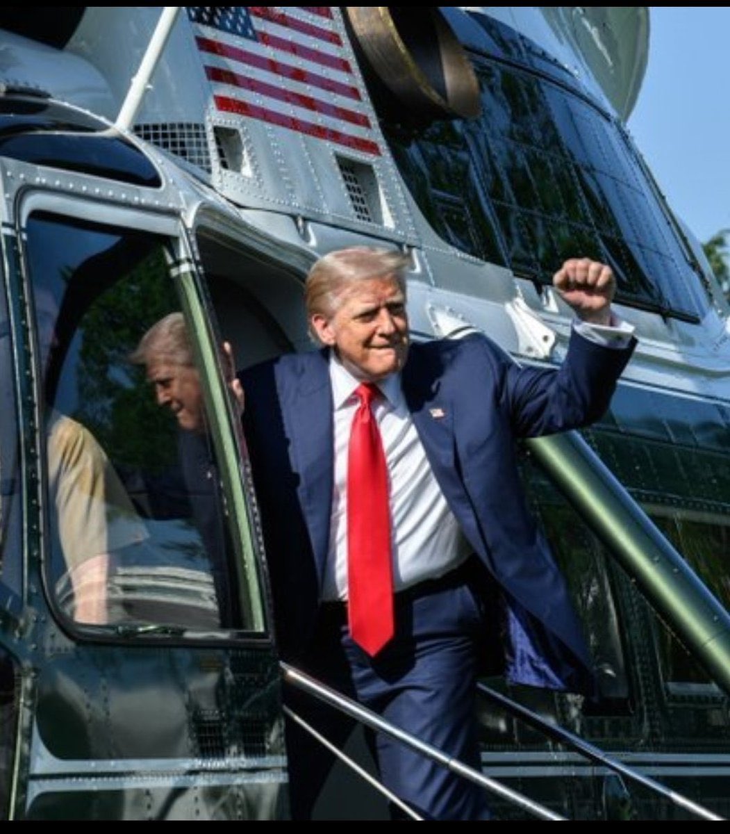 Drop a❤🇺🇸if this is your President!!