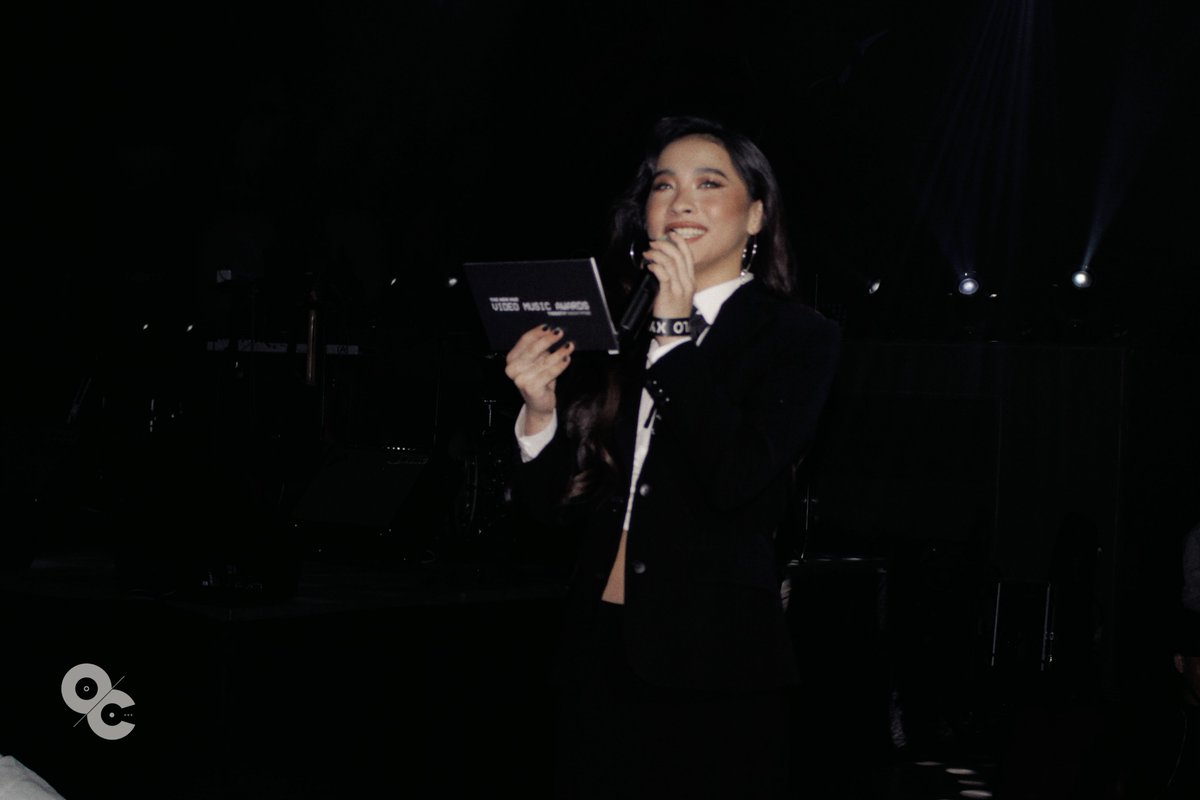 OCRecordsPH's tweet image. Ryannah J took the stage as one of this year’s @thenewhueph VMAs presenters.
#TheNewHueVMA2025
