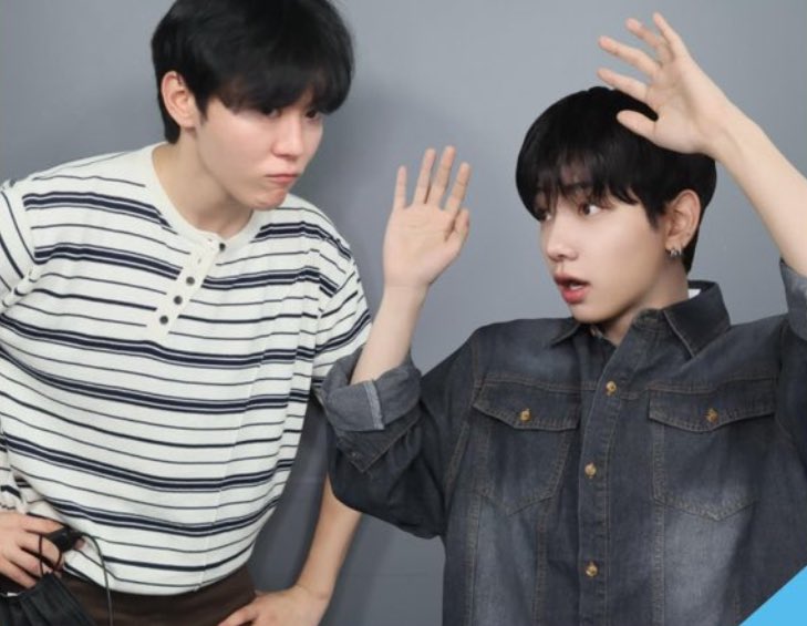 roundcat_Boo's tweet image. 근데 승관이 네컷 왤케 잘찍지?? ㅋㅋㅋㅋ 포즈랑 이런게 ㄴㅁ 자연스러워서 ㅈㅉ 같이 찍은 거 같음