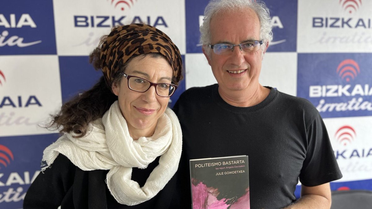 Euskal Idazleen Elkartea EIE (@idazleelkartea) on Twitter photo 🎙️ Gogoratu! Jule Goikoetxearen "Politeismo bastarta" Irakurrieran irratsaioan entzungai: idazleak.eus/eu/irakurriera…
<a href="/JuleGoi/">Jule Goikoetxea</a>
<a href="/bizkai/">Bizkaitrader</a> 🎙️ Gogoratu! Jule Goikoetxearen "Politeismo bastarta" Irakurrieran irratsaioan entzungai: idazleak.eus/eu/irakurriera…
<a href="/JuleGoi/">Jule Goikoetxea</a>
<a href="/bizkai/">Bizkaitrader</a>
