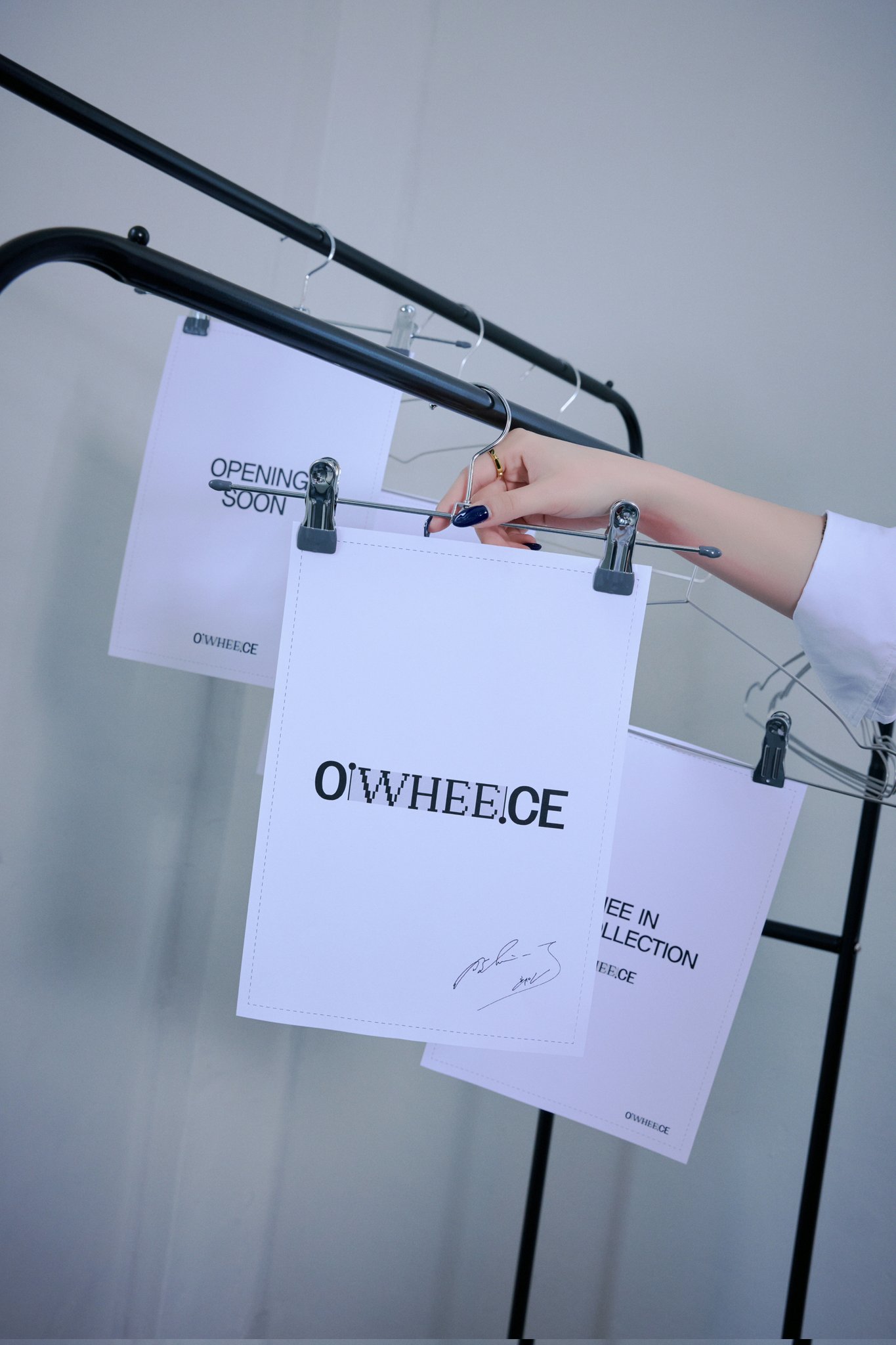 Gw7tbI4bIAAmsAB?format=jpg&name=large