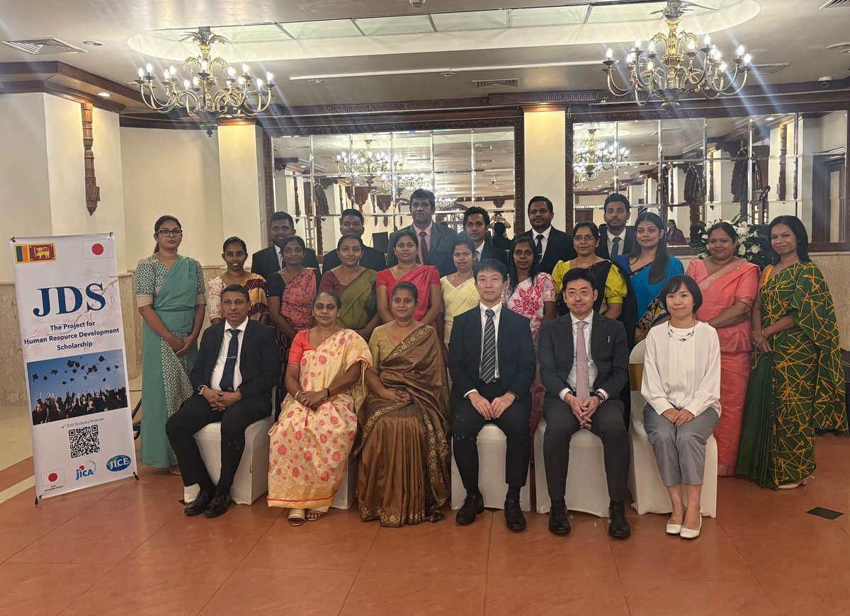 JapanEmb_SL's tweet image. On 28 July, the Send-off Ceremony for the 16th Batch of JDS (the Japanese Grant Aid for Human Resources Development Scholarship) fellows was held.
Wish successful accomplishments in Japan!. 🎉 🧑‍🎓