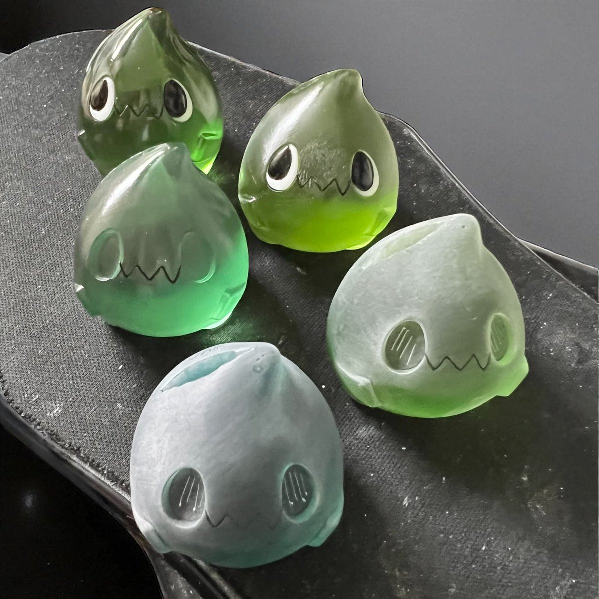 mfmayuko's tweet image. シード少なくなったから作ってる！
クリアコート剤がどんどんなくなる笑