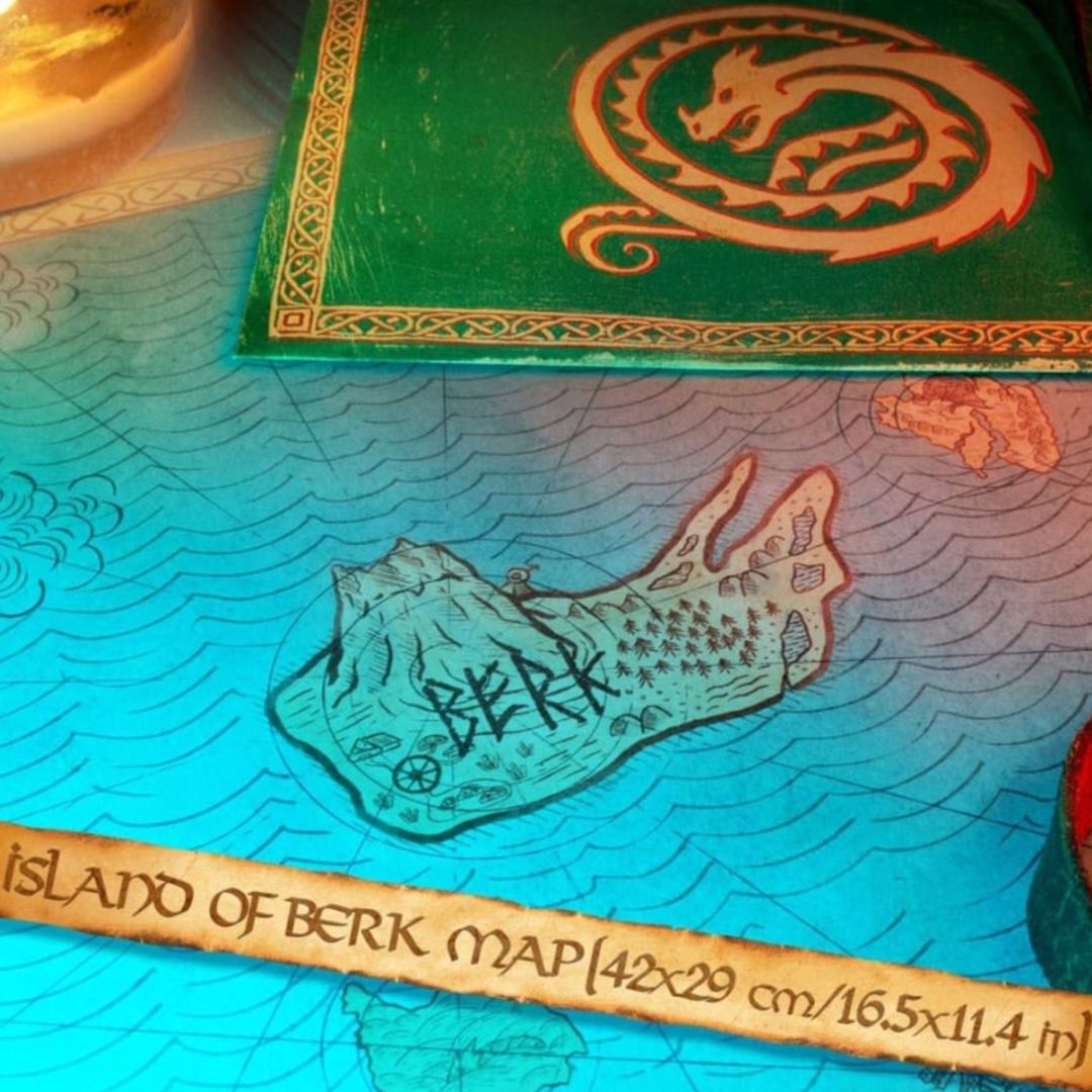 zavvi's tweet image. Relive the story of the How To Train Your Dragon saga through Hiccup&apos;s eyes in this new @DoctorCollector kit!

Experience his memories and take a piece of the Island of Berk home by pre-ordering here &amp;gt;&amp;gt;&amp;gt; zavvi.com/merch/doctor-c…