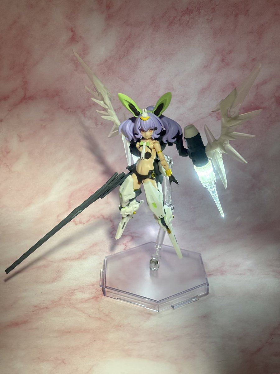 色々とお待たせしております…今月も遅くなりましたが新作BOOTHに掲載致しました！

No.109　MCWLEDウイングType.Ⅰ！
LED内蔵で一部、光らせました！
同梱のLEDユニットをはめ込むだけ、電池交換もできます！
#メガミデバイス
#ガレージキット
reimu1991410.booth.pm/items/7236468