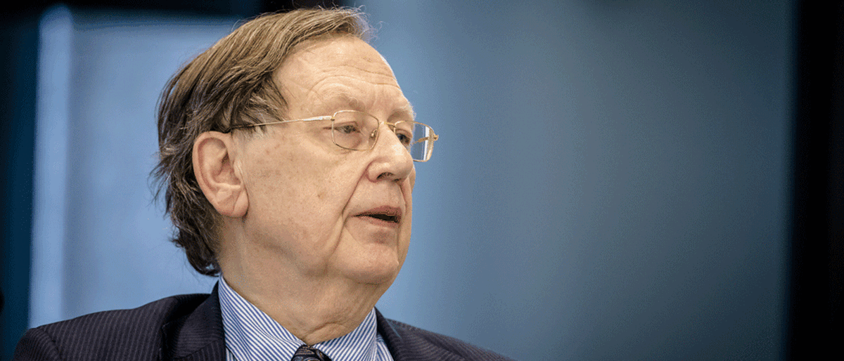 Gisteren sloot Trump 'the biggest deal ever' met de EU, vandaag gaat de VS in gesprek met China. Wat kunnen we verwachten? <a href="/MartijndeGreve/">Martijn de Greve</a> spreekt Nout Wellink, oud-directeur van <a href="/DNB_NL/">De Nederlandsche Bank</a> en voormalig bestuurder van de grootste Chinese bank. Om 11.30u op <a href="/NPORadio1/">NPO Radio 1</a>. #WNL