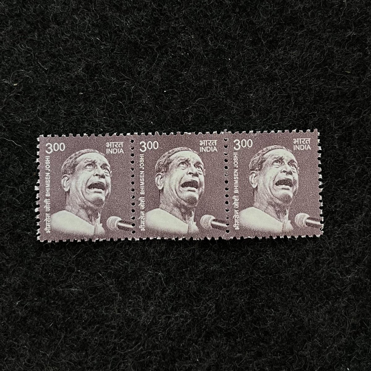 AdhesionLab's tweet image. As quaint post offices go, the NCL PO is worth checking out. Going today to pick a plasmid that had arrived for the lab was reminded of this. It’s even more compelling with a fresh coat of paint. The practice of giving you stamps when short of change also continues, but who’s…