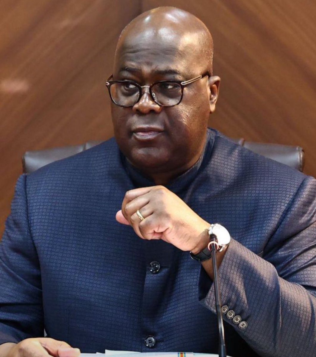Bev_TSHIMINYI's tweet image. Si le Chef de l’Etat @FelixUdps @fatshi13 veut rattraper le retard causé par le Gouvernement #Suminwa1 et sauver ce 2e mandat, je lui propose qu’il nomme des gens compétents, rigoureux et charismatiques à ces 13 Ministères :

1) Plan
2) Finances
3) Économie
4) Affaires Étrangères…