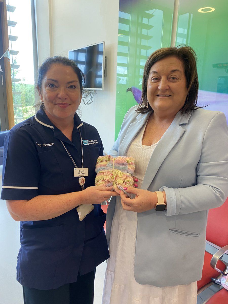 WesternHSCTrust's tweet image. The Maternity and Neonatal Units at South West Acute Hospital and Altnagelvin Hospital gratefully acknowledge an incredible donation of knitted garments from the Beyond the Call Project which will benefit premature babies and their families in both units.