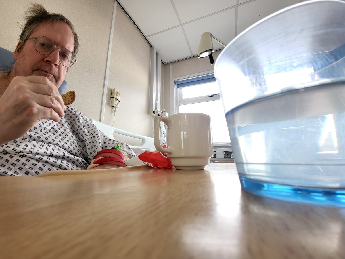 TimmyUk's tweet image. ... tea time again wearing my excellent glasses watching nothing because it's early in sideroom in hospital ... ๐ฅ ๐ ๐งโโ๏ธ ๐ฑ ๐ผ ๐คณ ๐ฐ ๐ก โ๏ธ ๐ซ ๐ช
