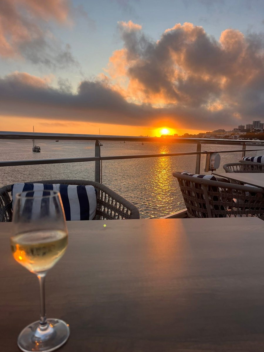 BarnesCoaches's tweet image. DOURO DISCOVERY CRUISE TOUR PHOTOS🚢📷️
Driver Sarah and our passengers, have just returned from the fabulous Douro Discovery Cruise, in Portugal 🚢
Interested in this tour for 2026?
➡️BOOK NOW! > barnescoaches.co.uk/itineraries/88…
#holidays #coachholidays #coachtravel #BarnesCoaches