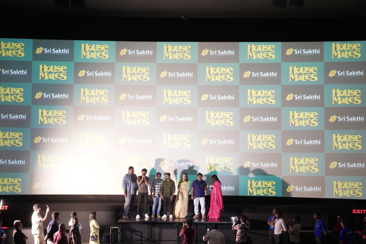 SKProdOffl's tweet image. Our #HouseMates team visited @srisakthicinema, Tiruppur yesterday - and the love we received stays with us.
#HouseMatesFromAug1