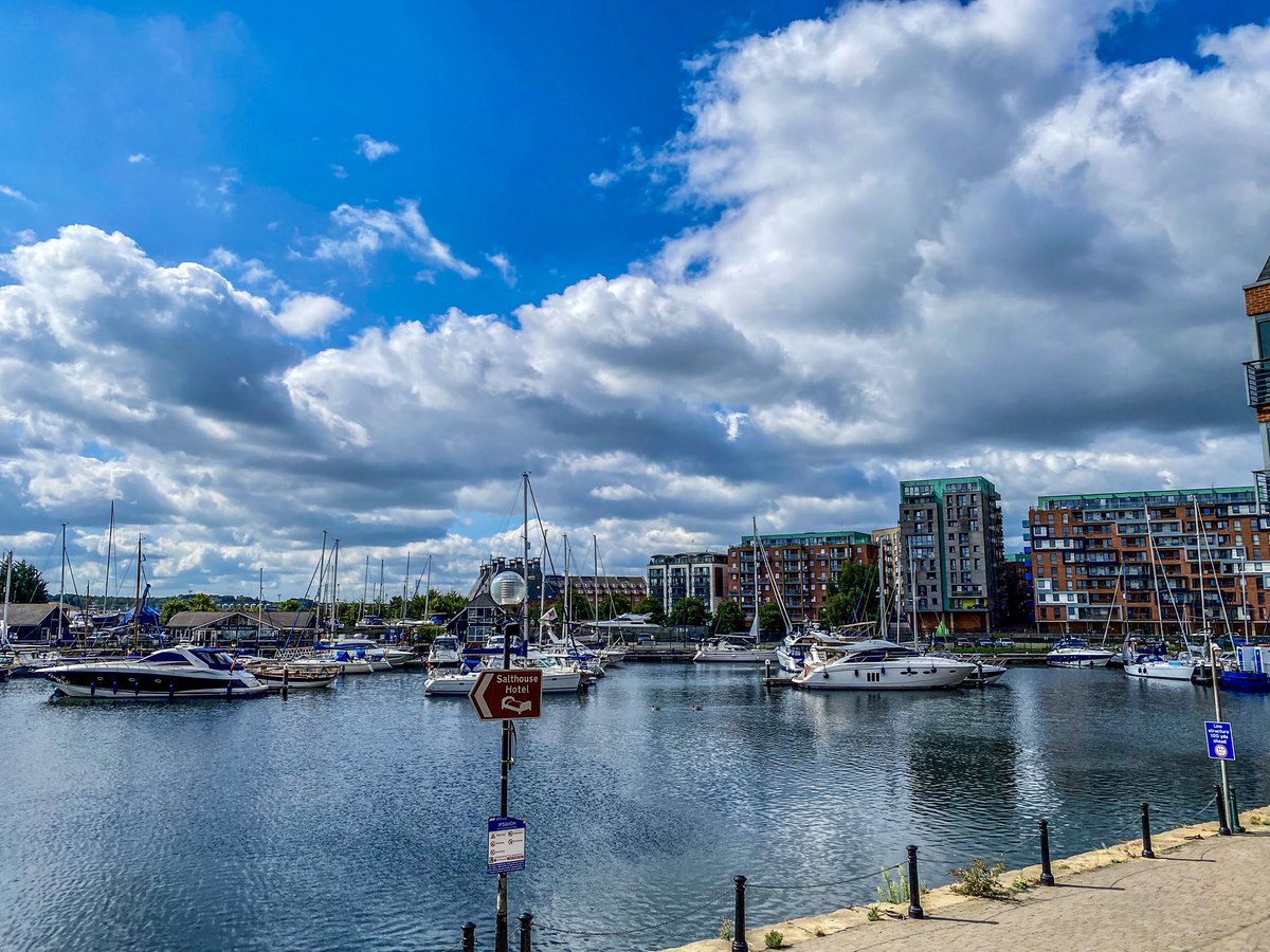 steven collis 📸 (@tintininkent) on Twitter photo Out in #ipswich today have a great week <a href="/ChrisPage90/">Chris Page - Weatherman</a> <a href="/WeatherAisling/">Aisling Creevey</a> <a href="/itvanglia/">ITV News Anglia</a> <a href="/itvweather/">ITV Weather</a> <a href="/manalilukha/">Manali Lukha</a> <a href="/coastmag/">Coast Magazine UK</a> <a href="/BeckyMantin_/">Becky Mantin</a> <a href="/metoffice/">Met Office</a> Out in #ipswich today have a great week <a href="/ChrisPage90/">Chris Page - Weatherman</a> <a href="/WeatherAisling/">Aisling Creevey</a> <a href="/itvanglia/">ITV News Anglia</a> <a href="/itvweather/">ITV Weather</a> <a href="/manalilukha/">Manali Lukha</a> <a href="/coastmag/">Coast Magazine UK</a> <a href="/BeckyMantin_/">Becky Mantin</a> <a href="/metoffice/">Met Office</a>